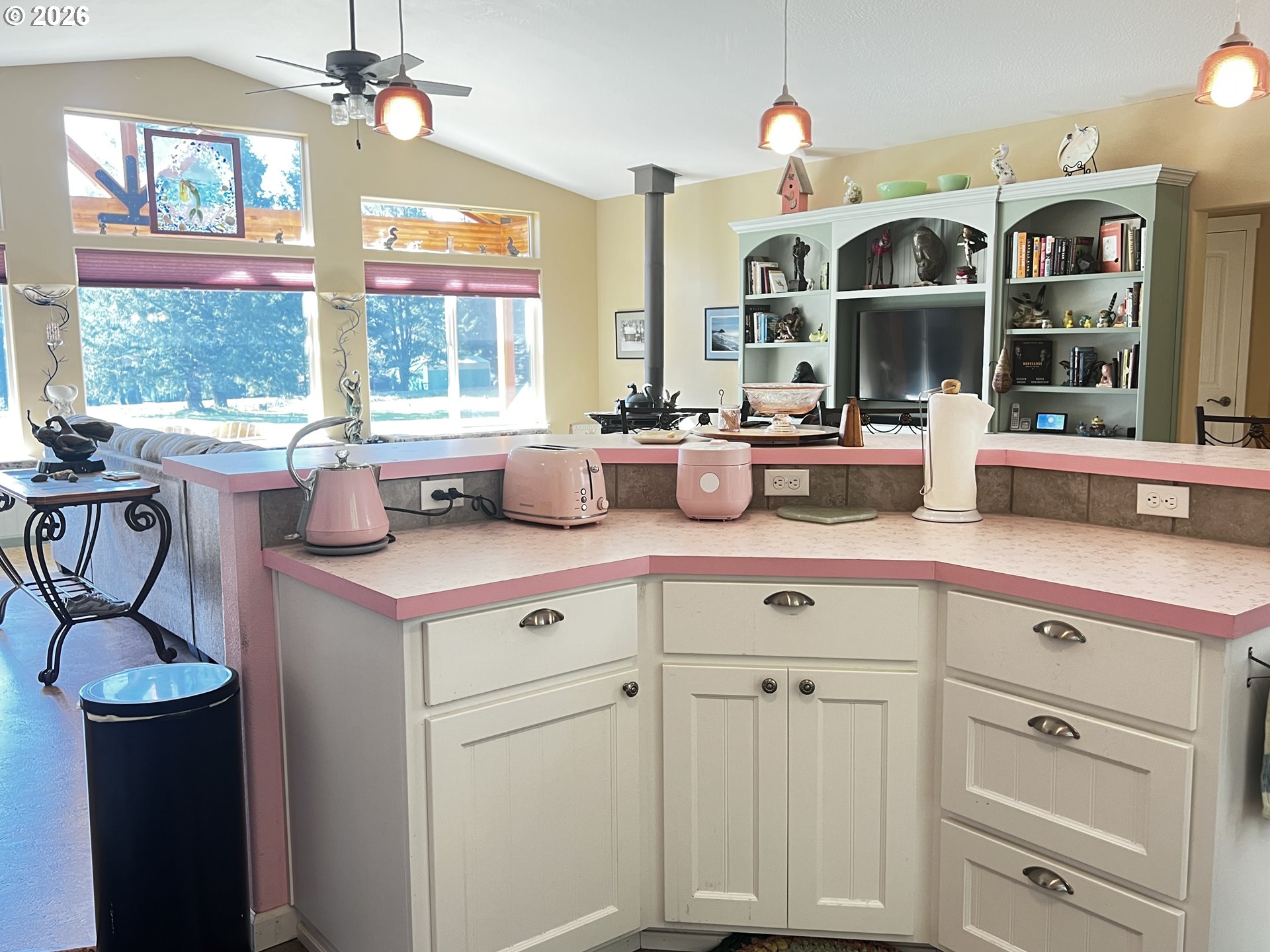 407 Winchuck River Road Brookings, OR 97415 - Photo 24 of 40