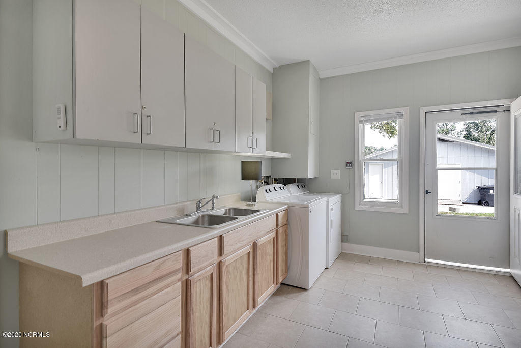 1401 Middle Sound Loop Road Wilmington, NC 28411 - Photo 28 of 42 1401MiddleSoundLoopRoad-29