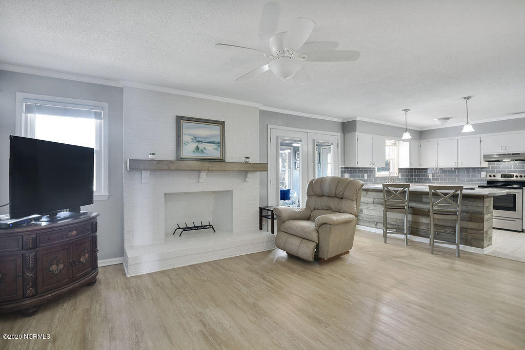 1401 Middle Sound Loop Road Wilmington, NC 28411 - Photo 9 of 42 1401MiddleSoundLoopRoad-11