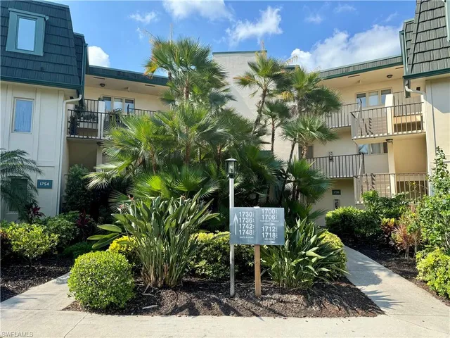 $220,000 | 1748 Bald Eagle Drive, Unit 508C, Naples, FL 34105