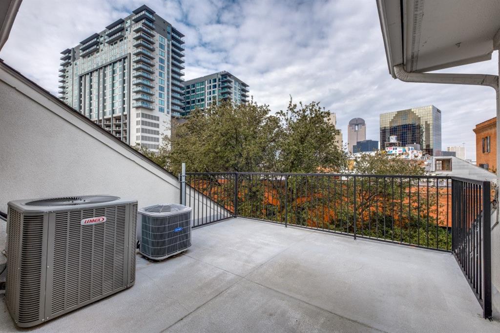 2205 Canton Street, Unit 107 Dallas, TX 75201 - Photo 11 of 12 outdoor living with downtown views