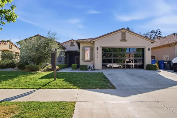 $635,000 | 4474 Falcon Crest Way, Turlock, CA 95382