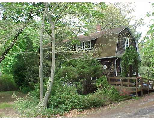 319 New Meadow Road Barrington, RI 02806 - Photo 4 of 6 Exterior Front.