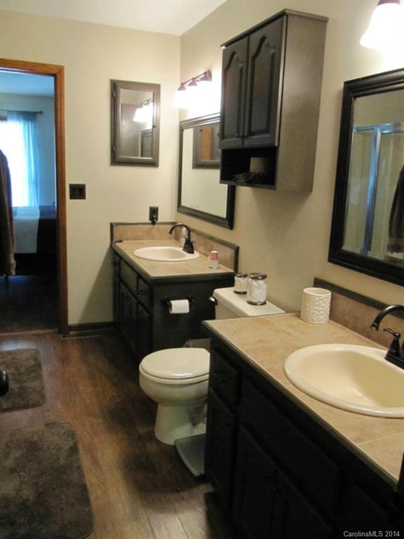 1712 Mayberry Road Dallas, NC 28034 - Photo 12 of 24 Gallery Image 12