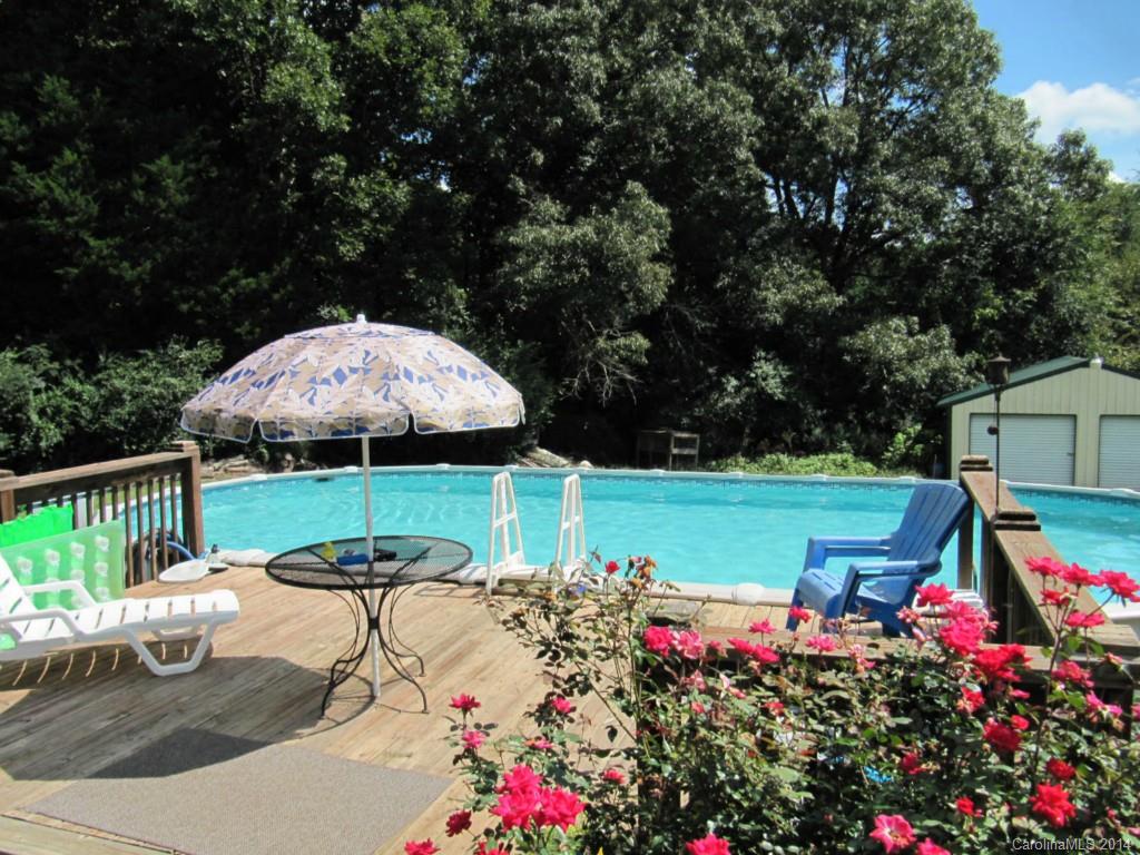 1712 Mayberry Road Dallas, NC 28034 - Photo 4 of 24 Gallery Image 4