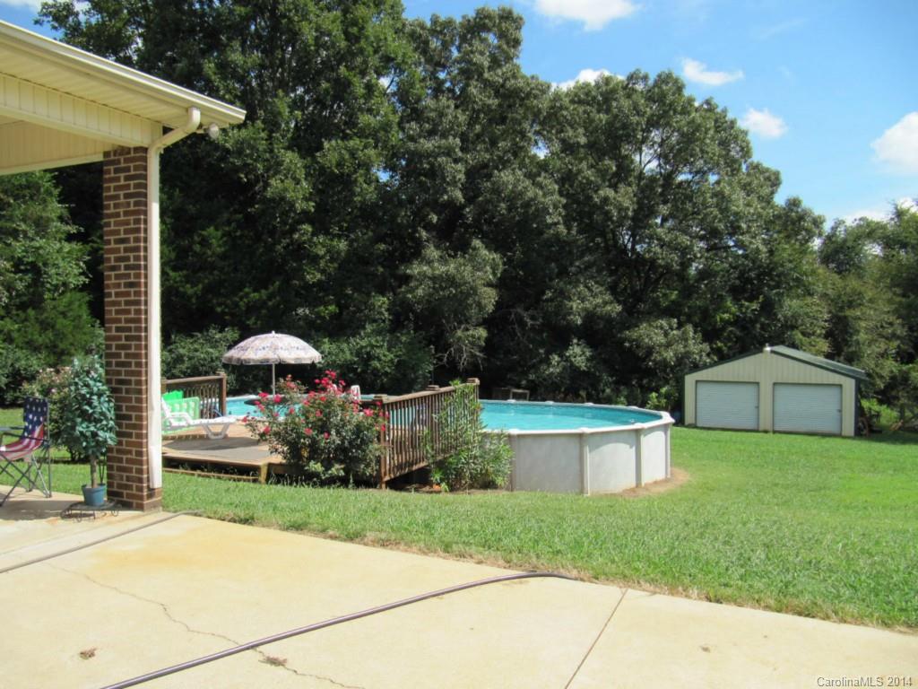 1712 Mayberry Road Dallas, NC 28034 - Photo 5 of 24 Gallery Image 5