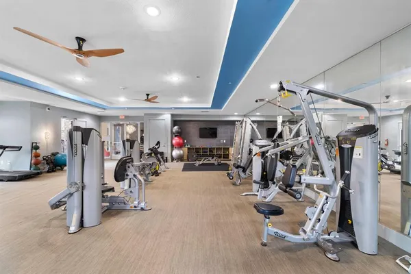 $3,200 | 1900 Barton Springs Road, Unit 5031, Austin, TX 78704
