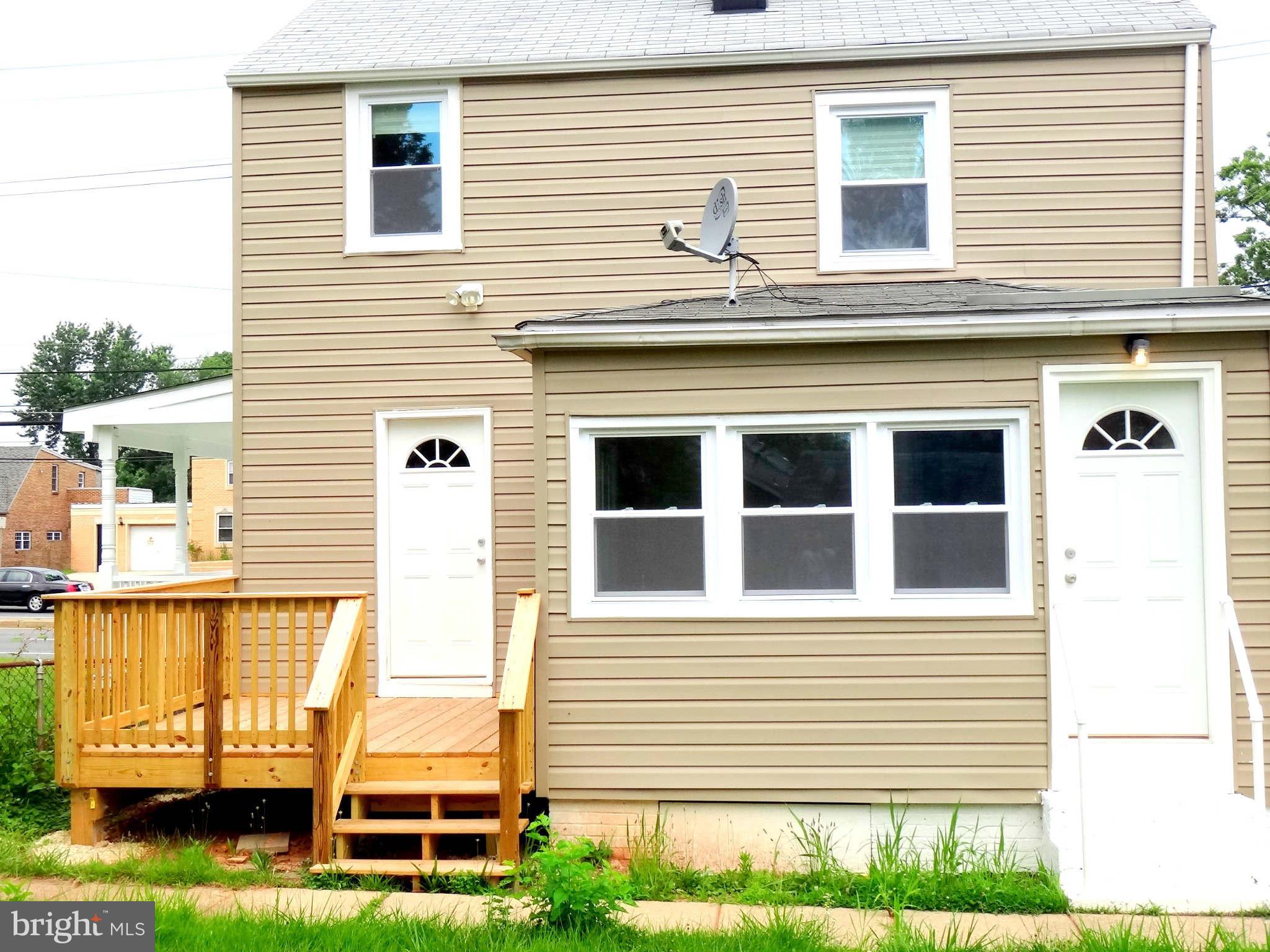 6911 Annapolis Road Hyattsville, MD 20784 - Photo 4 of 30 Exterior (Rear)