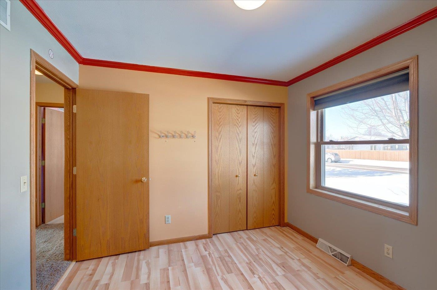 226 Bowlavard Avenue Belleville, WI 53508 - Photo 19 of 37