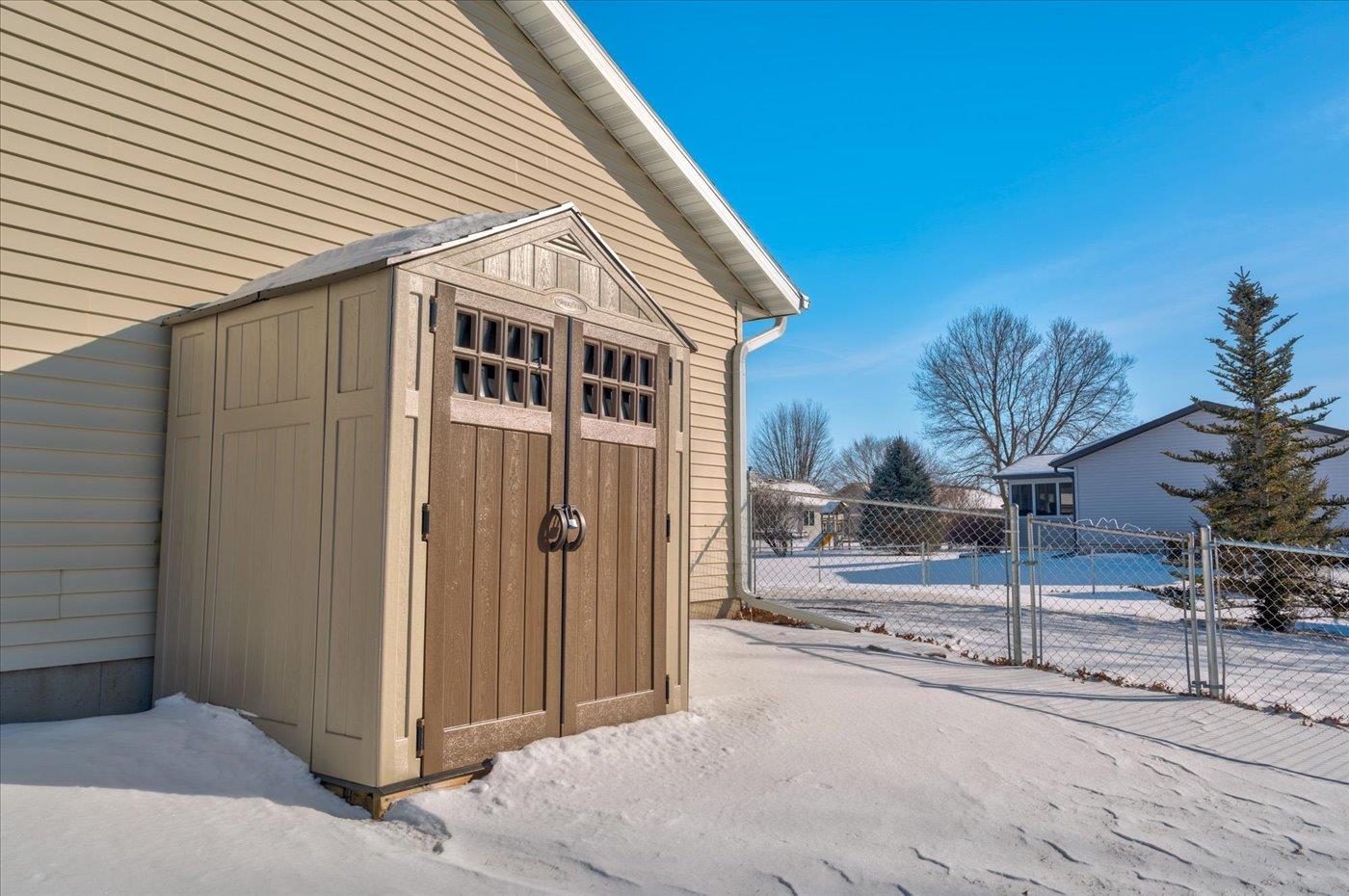 226 Bowlavard Avenue Belleville, WI 53508 - Photo 36 of 37