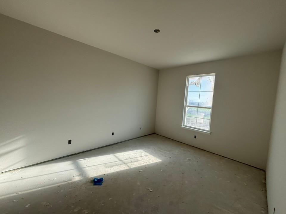 141 Moss Gln Lane Rhome, TX 76078 - Photo 3 of 12