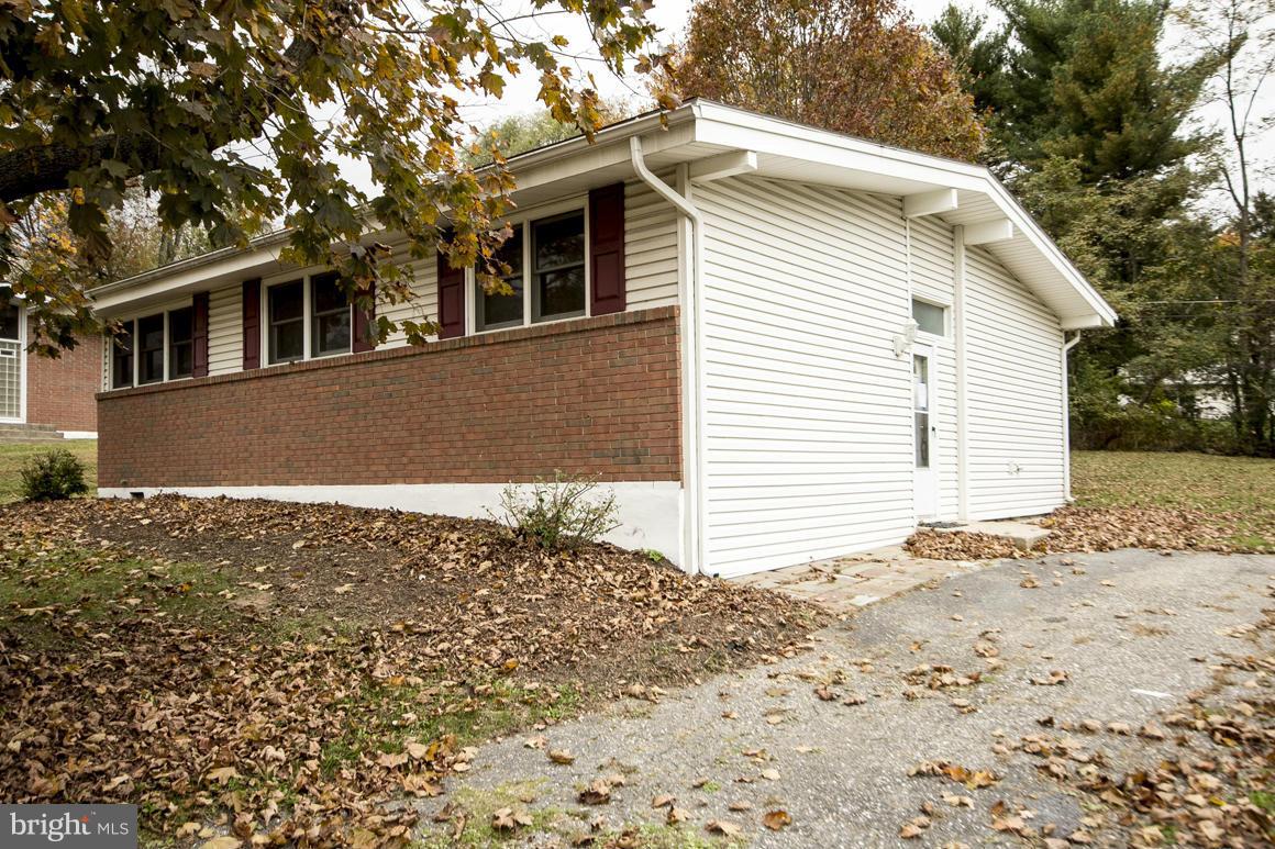 8208 Arrowhead Road Pikesville, MD 21208 - Photo 2 of 24 Exterior (General)
