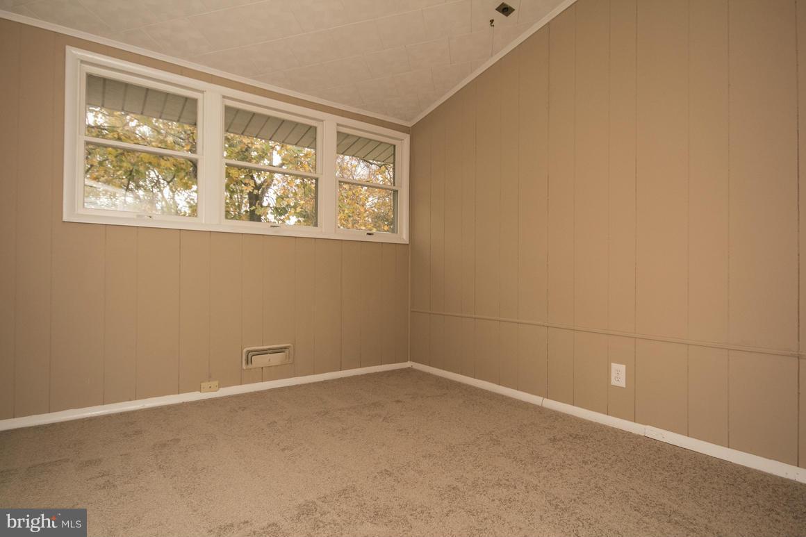 8208 Arrowhead Road Pikesville, MD 21208 - Photo 15 of 24 Bedroom