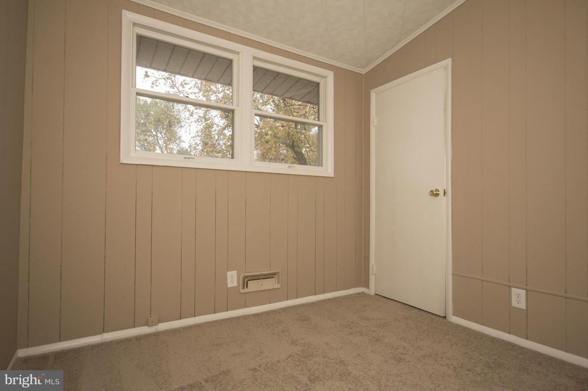 8208 Arrowhead Road Pikesville, MD 21208 - Photo 16 of 24 Bedroom