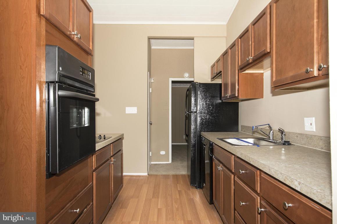 8208 Arrowhead Road Pikesville, MD 21208 - Photo 7 of 24 Kitchen