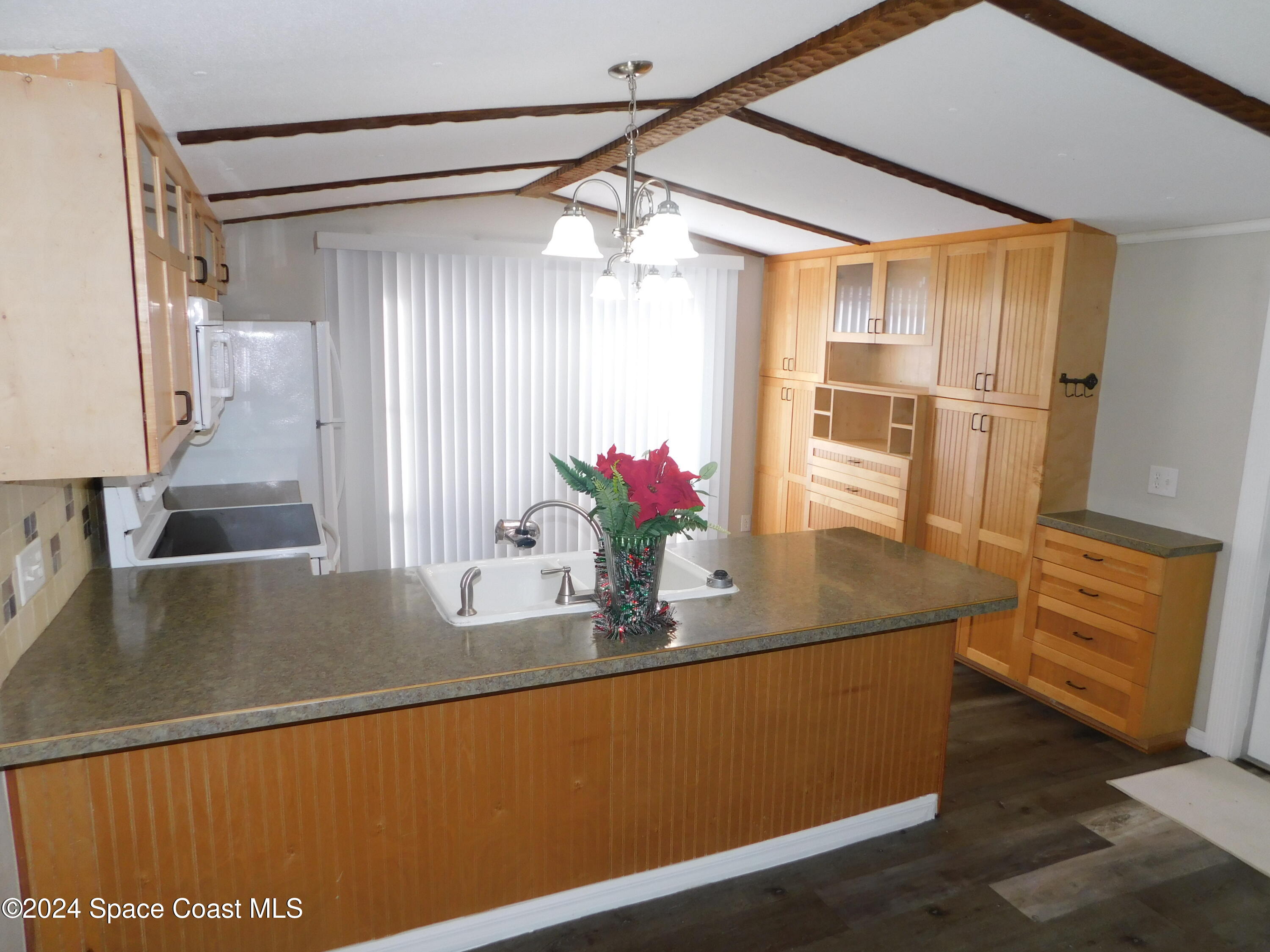 2535 Haverhill Road Northeast Palm Bay, FL 32905 - Photo 6 of 19 DSCN0752