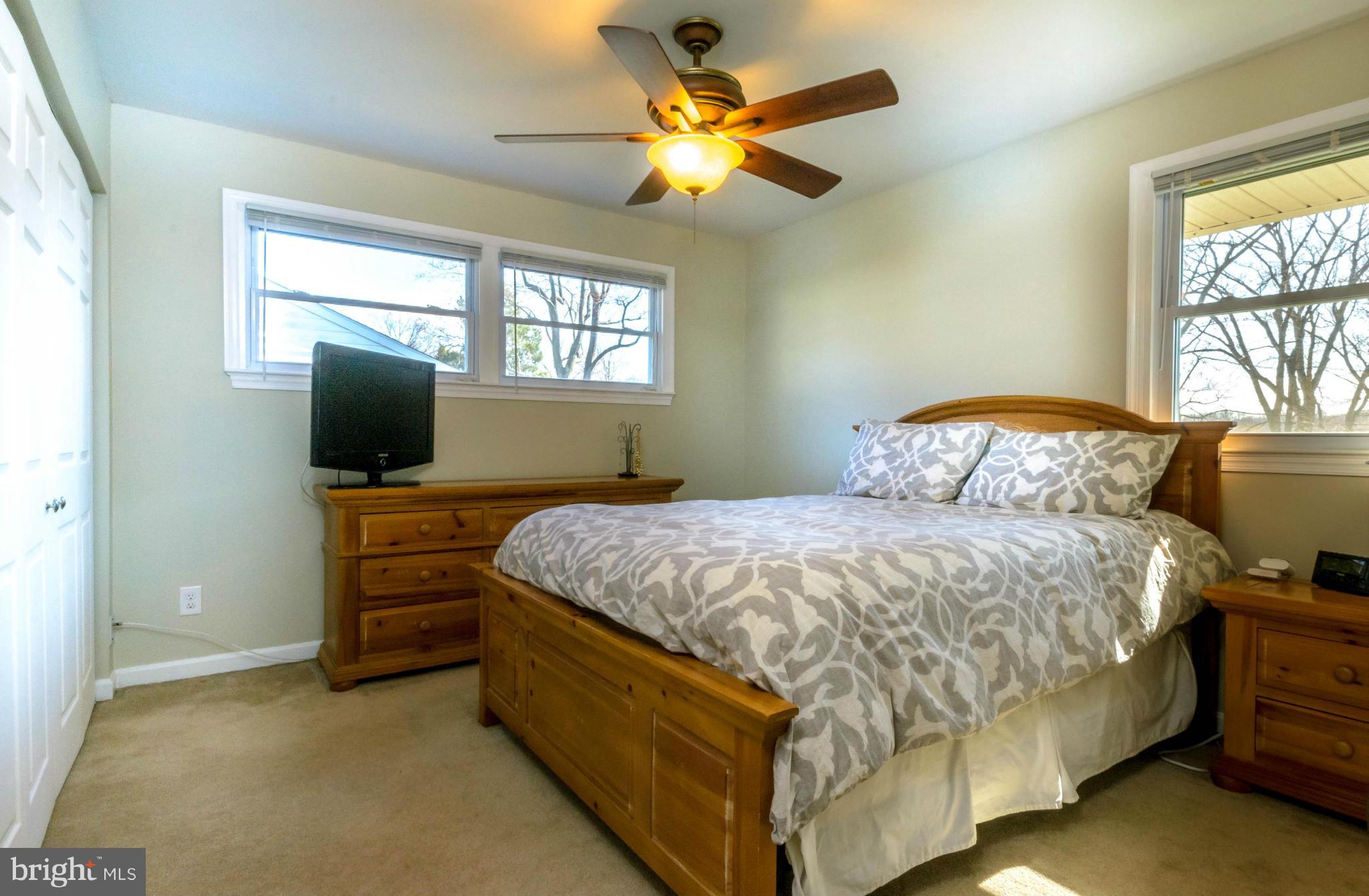 5931 Atteentee Road Springfield, VA 22150 - Photo 16 of 30 Bedroom (Master)