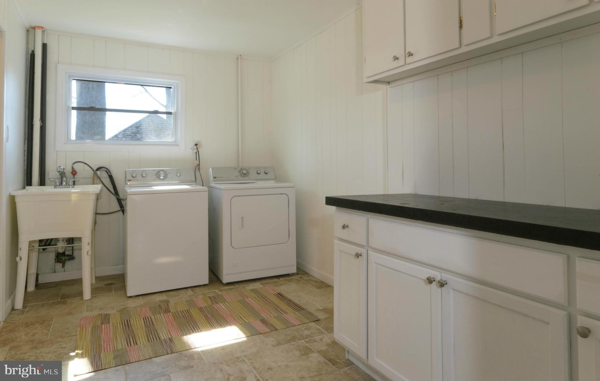5931 Atteentee Road Springfield, VA 22150 - Photo 24 of 30 Interior (General)