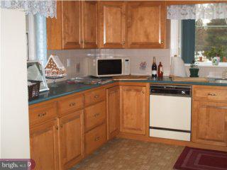 2340 High Road Huntingdon Valley, PA 19006 - Photo 3 of 5