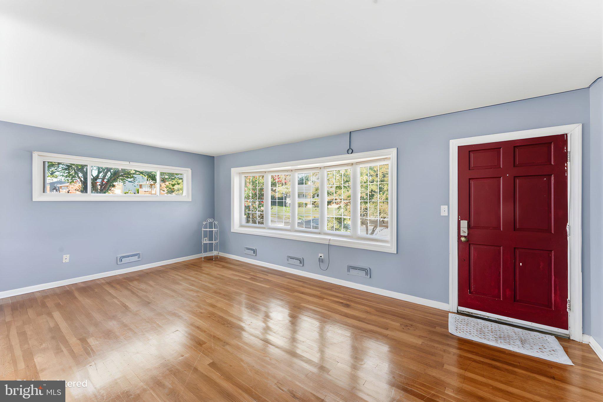 1013 Hallimont Road Catonsville, MD 21228 - Photo 3 of 34 Gallery Image 3