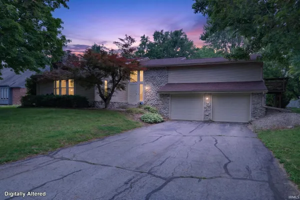 $324,900 | 2803 Locust Court West, Kokomo, IN 46902