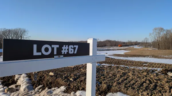 $284,900 | N50-w18518 Woodfield Way, Unit LT67, Menomonee Falls, WI 53051