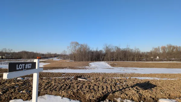 $284,900 | N50-w18518 Woodfield Way, Unit LT67, Menomonee Falls, WI 53051