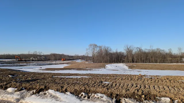 $284,900 | N50-w18518 Woodfield Way, Unit LT67, Menomonee Falls, WI 53051