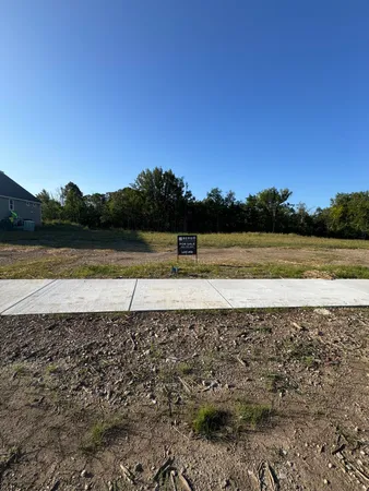 $284,900 | N50-w18518 Woodfield Way, Unit LT67, Menomonee Falls, WI 53051