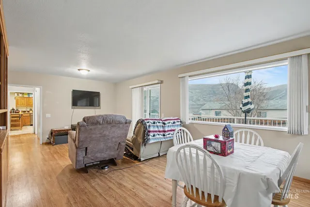 $499,000 | 1103 3rd Street, Asotin, WA 99402