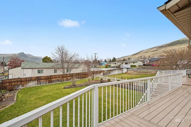 $499,000 | 1103 3rd Street, Asotin, WA 99402