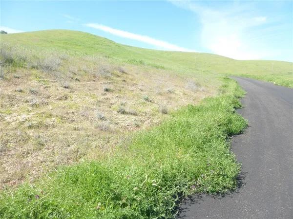 $95,000 | 0 Douglas Road, San Miguel, CA 93451