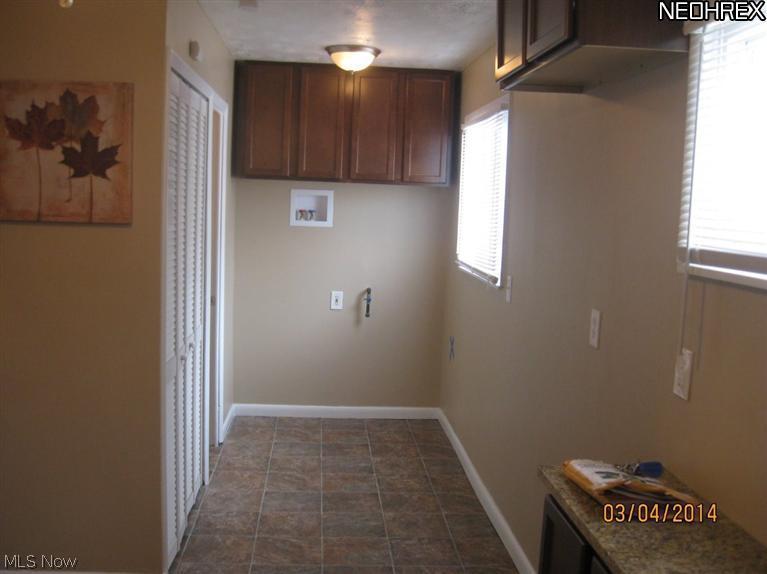 24205 Randolph Road Bedford Heights, OH 44146 - Photo 11 of 15
