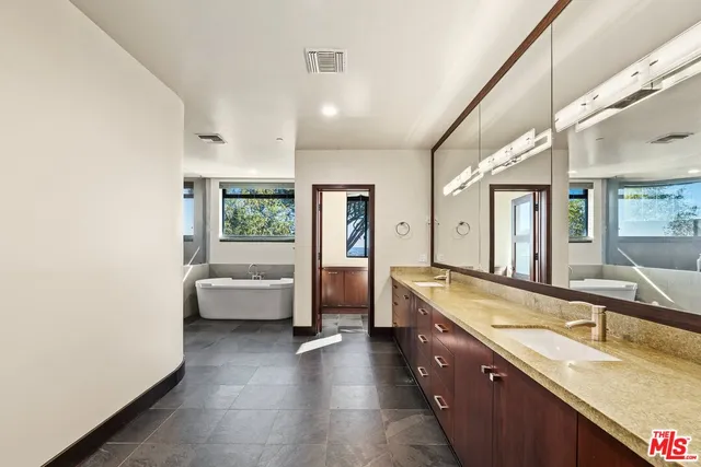 $39,500 | 1799 Correa Way, Los Angeles, CA 90049