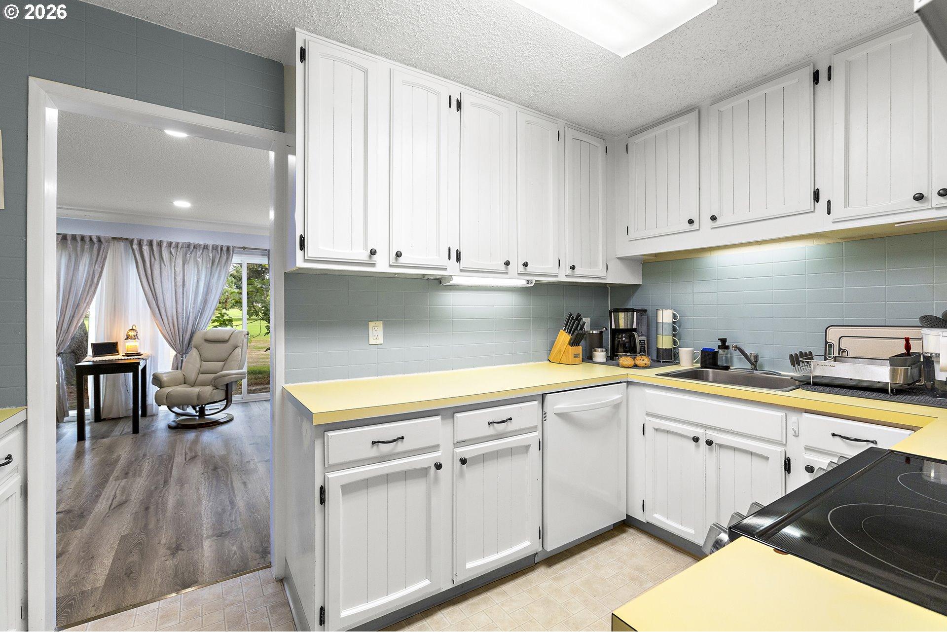 1200 Northeast Territorial Road, Unit 32 Canby, OR 97013 - Photo 16 of 43 Gallery Image 16