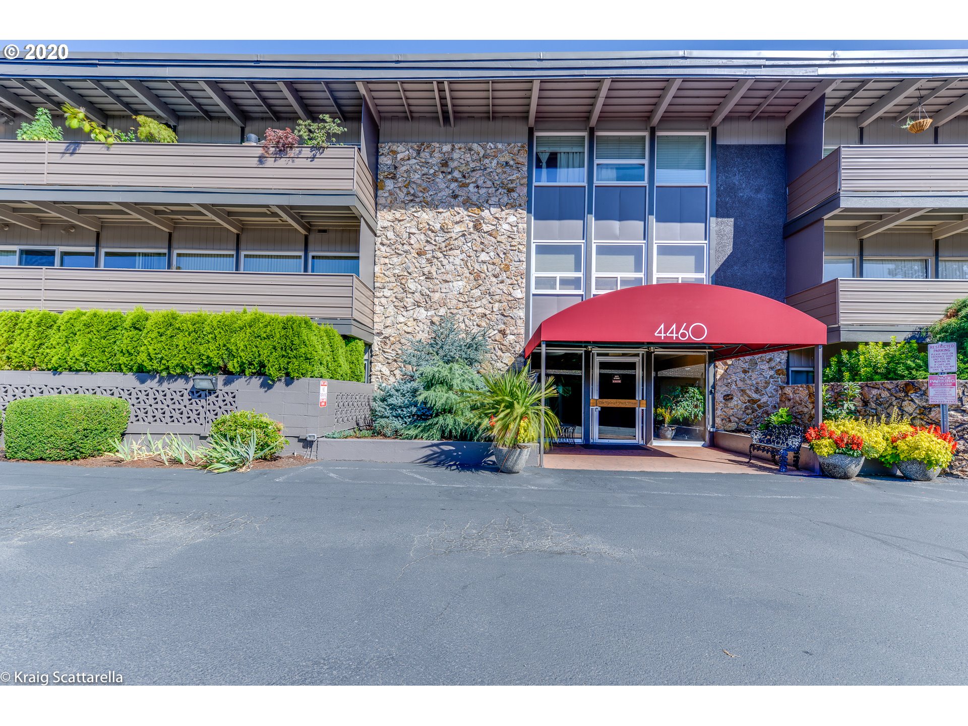 4460 Southwest Scholls Ferry Road, Unit 23A Portland, OR 97225 - Photo 25 of 31 Gallery Image 25