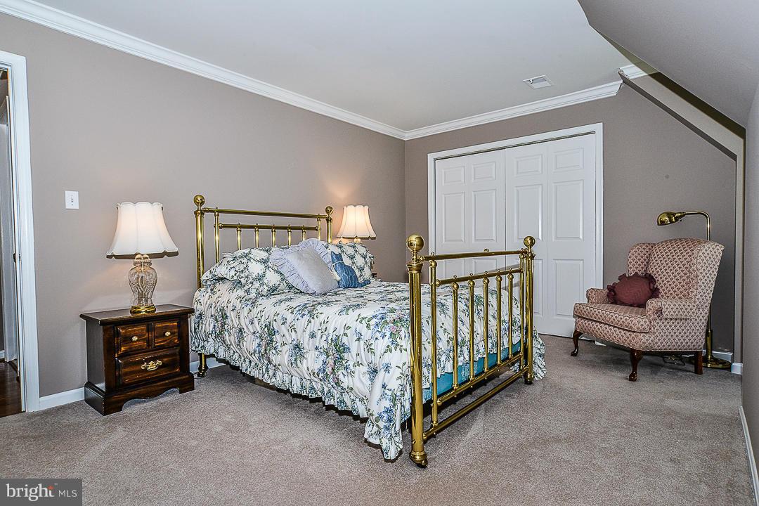 7728 Modisto Lane Springfield, VA 22153 - Photo 20 of 29 Bedroom