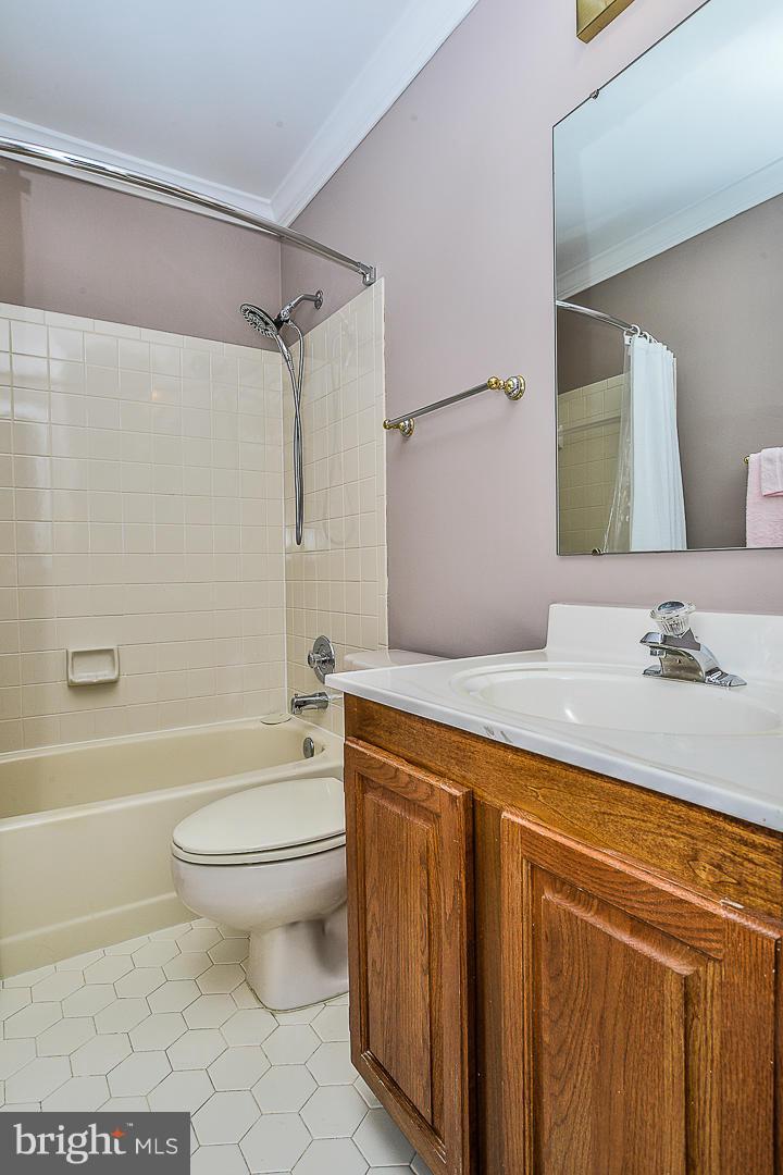 7728 Modisto Lane Springfield, VA 22153 - Photo 21 of 29 Bath