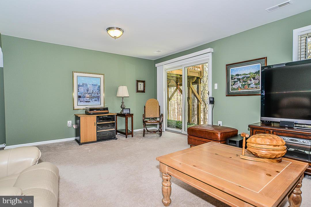 7728 Modisto Lane Springfield, VA 22153 - Photo 26 of 29 Rec Room