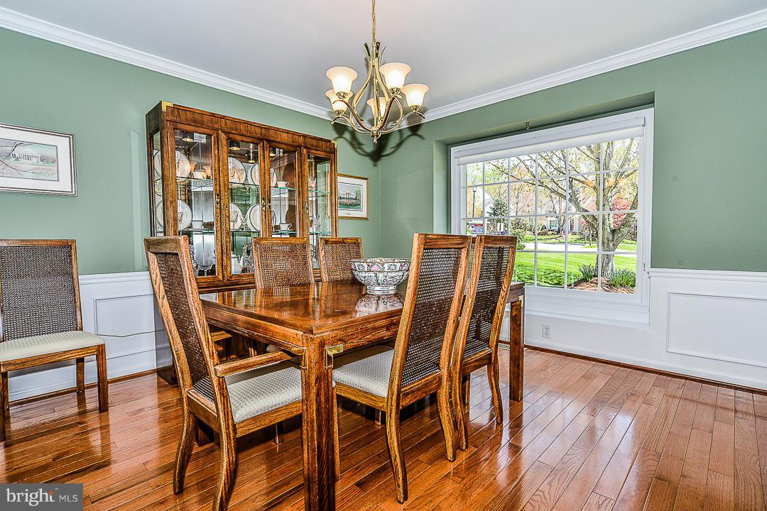 7728 Modisto Lane Springfield, VA 22153 - Photo 6 of 29 Dining Room