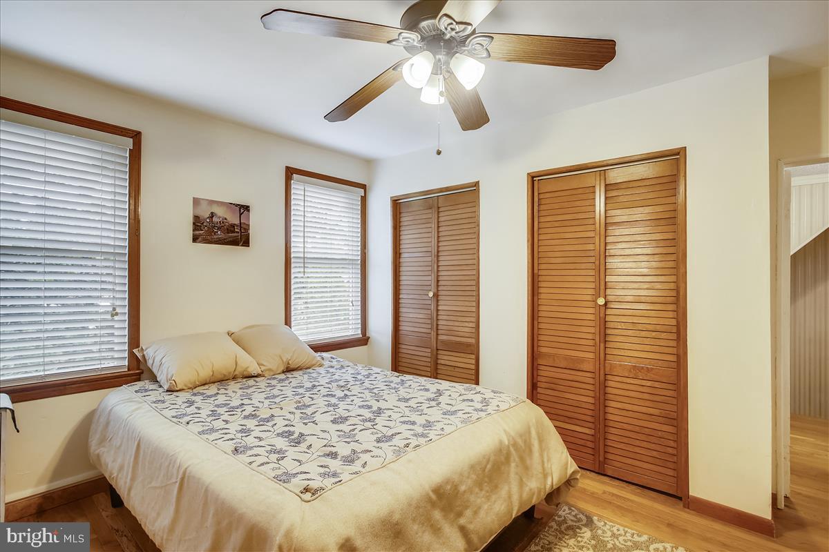 5507 Hamlet Avenue Baltimore, MD 21214 - Photo 21 of 40