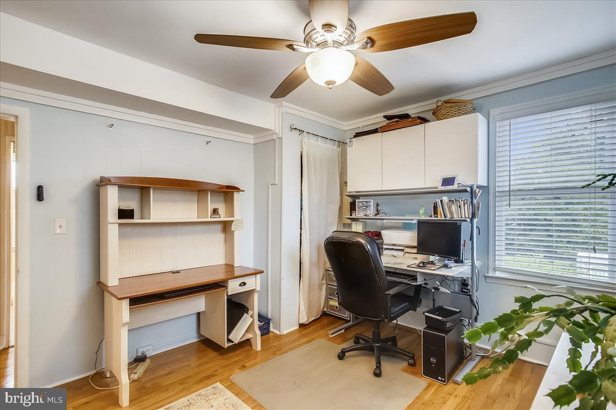 5507 Hamlet Avenue Baltimore, MD 21214 - Photo 26 of 40