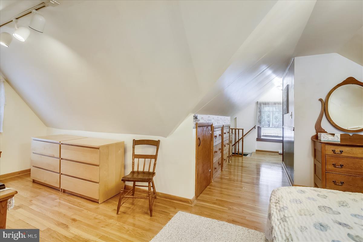 5507 Hamlet Avenue Baltimore, MD 21214 - Photo 35 of 40