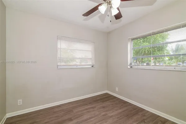 $2,435 | 161 Northeast 20th Street, Pompano Beach, FL 33060