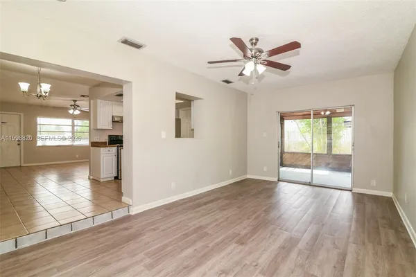 $2,435 | 161 Northeast 20th Street, Pompano Beach, FL 33060