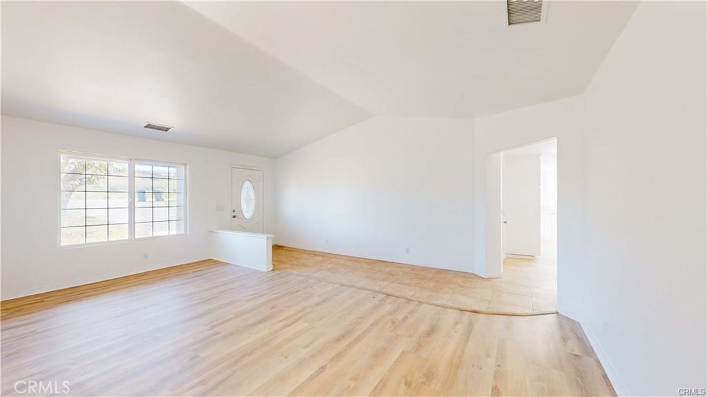 16201 Alta Cresta Avenue Riverside, CA 92508 - Photo 16 of 51