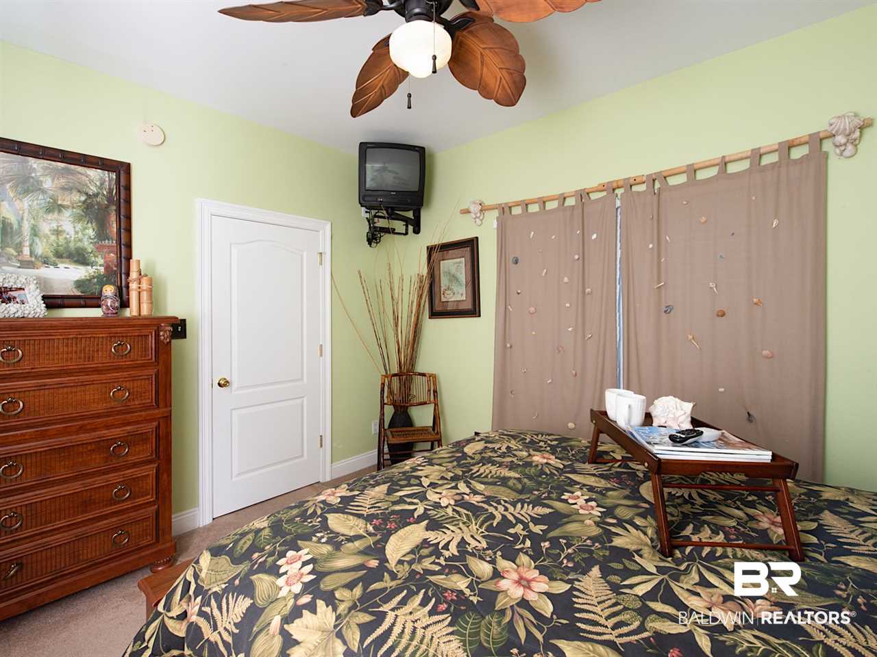 1472 B Sandy Lane Gulf Shores, AL 36542 - Photo 22 of 36