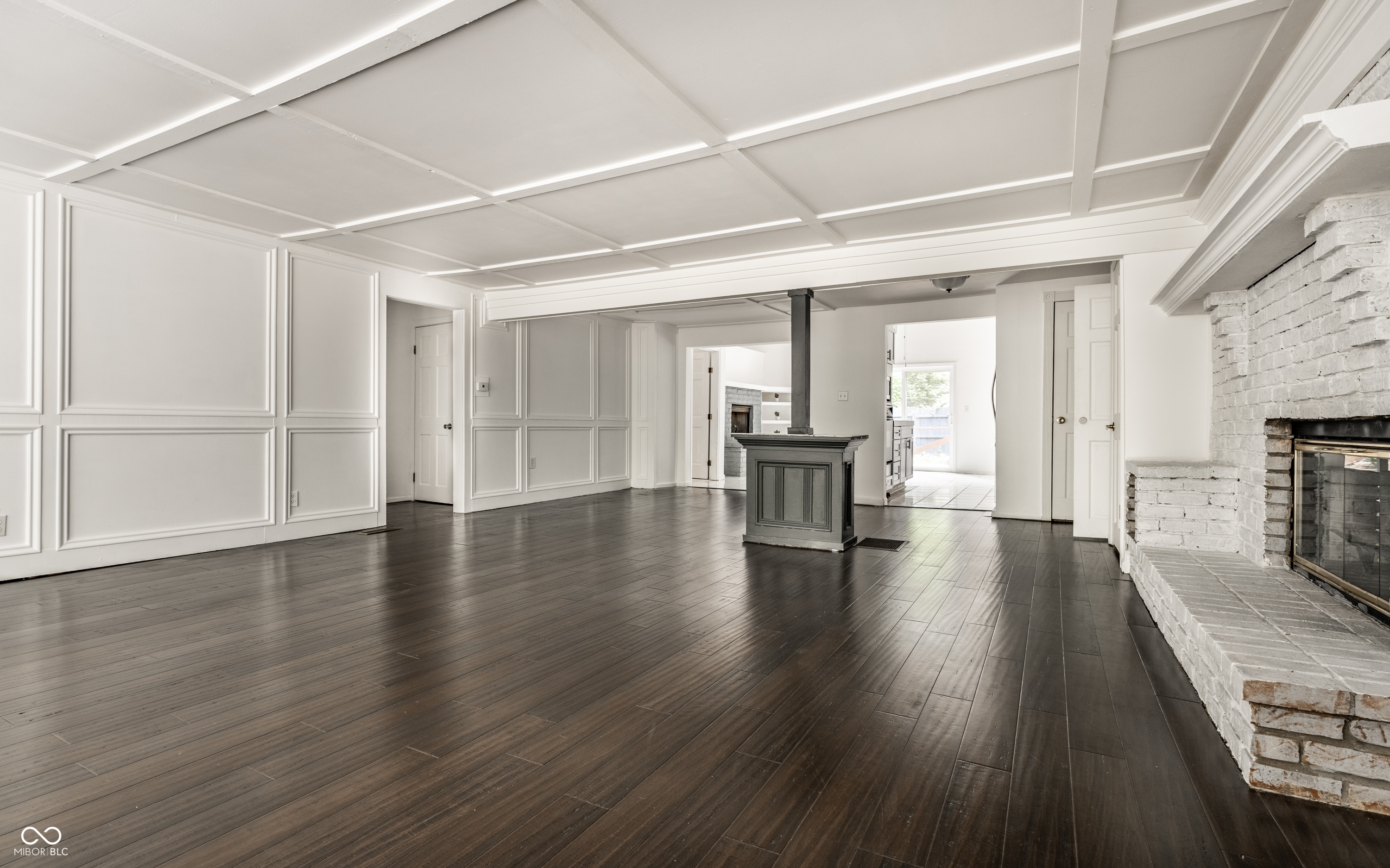 1515 Randall Road Indianapolis, IN 46240 - Photo 10 of 38 Gallery Image 10
