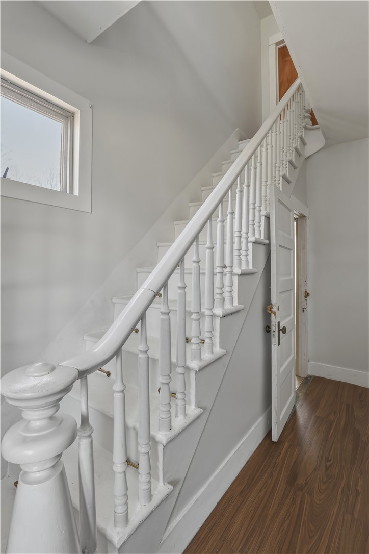 86 West 2nd Street Corning, NY 14830 - Photo 24 of 49 Upstairs entrance