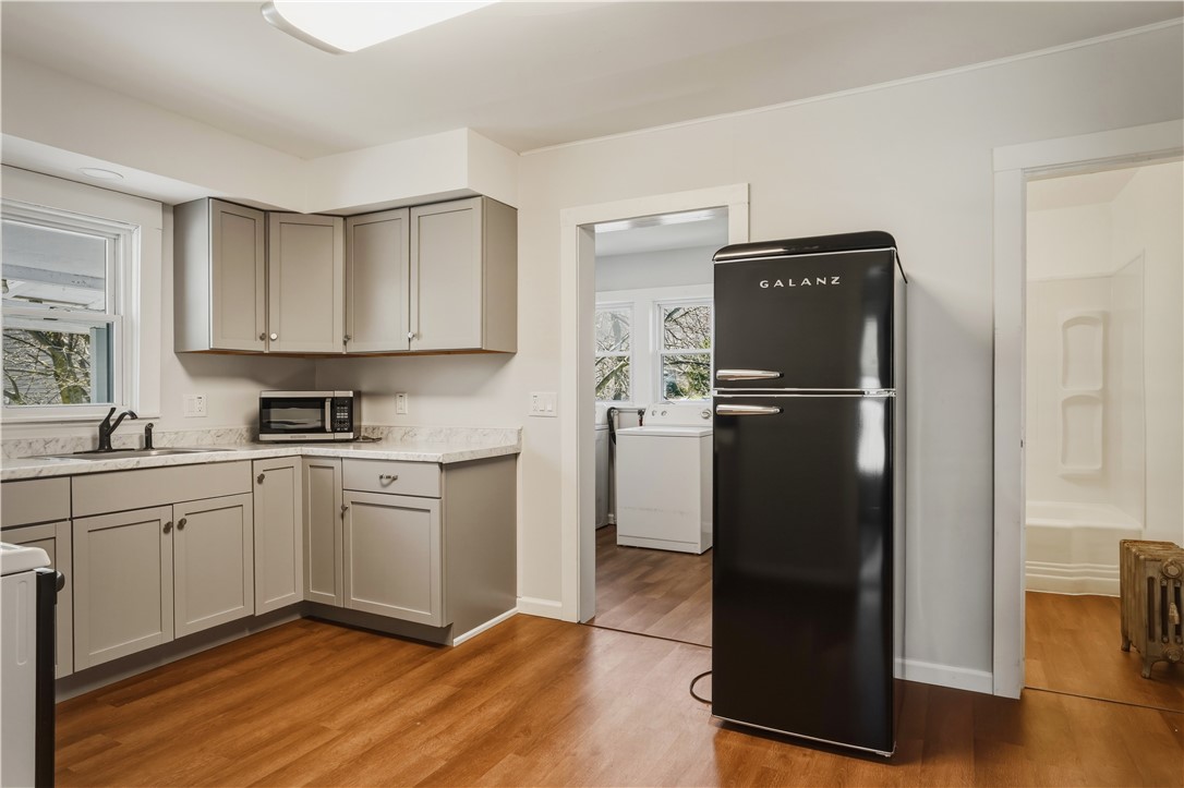 86 West 2nd Street Corning, NY 14830 - Photo 30 of 49 Upstairs kitchen